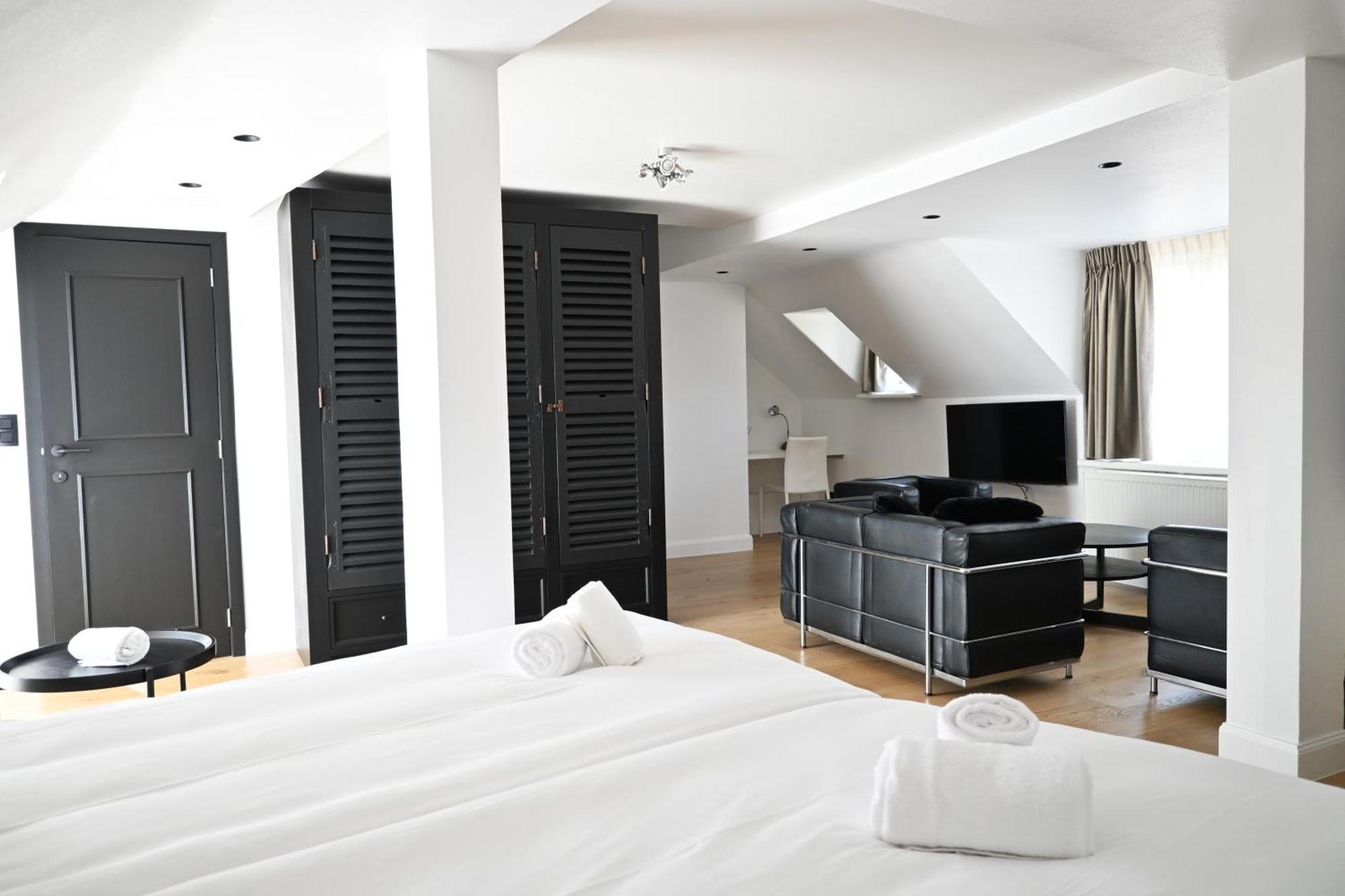 Boutique Hotel Azur Де-Хаан Экстерьер фото